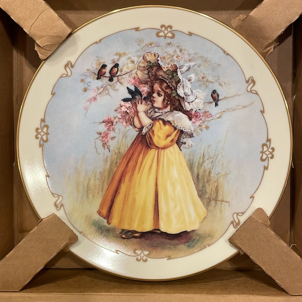 Little Captive Maud Humphrey Bogart Collectible Plate 1989 Birds Birder No. 4391